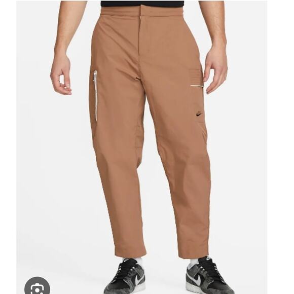 Nike essentials Utility pants drawstring brown - Picture 1 of 10